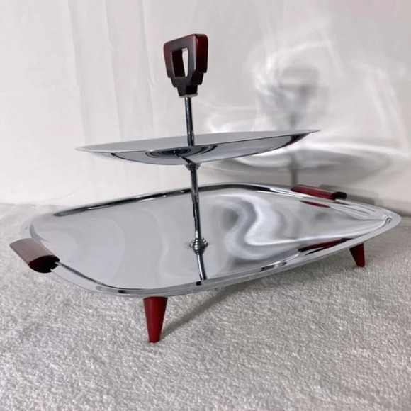 Vintage Glo Hill Gourmates Two Tier Chrome Serving Tray With Bakelite Handles - Picture 1 of 15
